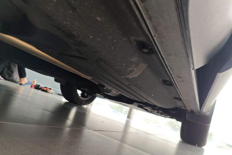 Used Hyundai Tucson 2023 Tucson L 1.5T Automatic Two-Wheel Drive DLX Luxury Edition Right Side Sill