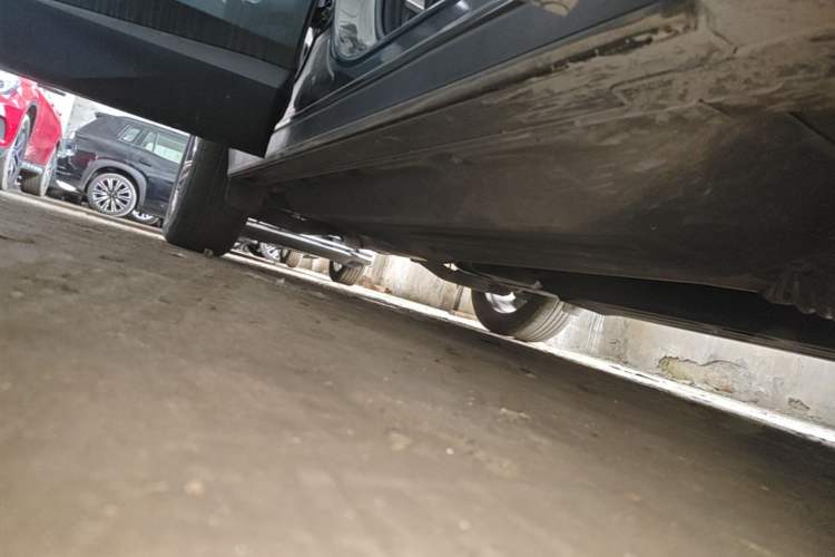 Used Hyundai Tucson 2023 Tucson L 1.5T Automatic Two-Wheel Drive DLX Luxury Edition Right Side Sill
