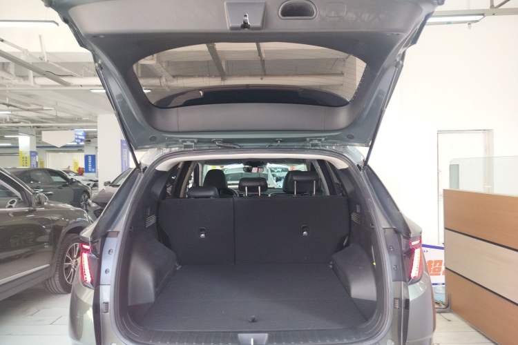 Used Hyundai Tucson 2023 Tucson L 1.5T Automatic Two-Wheel Drive GLX Elite Edition Trunk