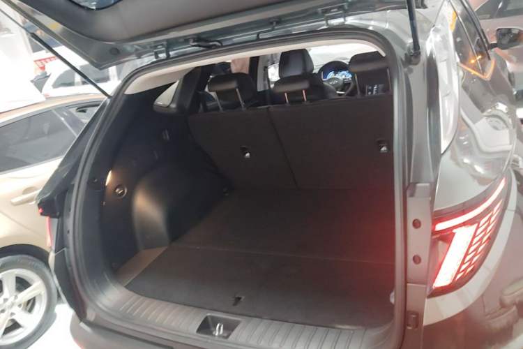 Used Hyundai Tucson 2023 Tucson L 1.5T Automatic Two-Wheel Drive GLX Elite Edition Trunk