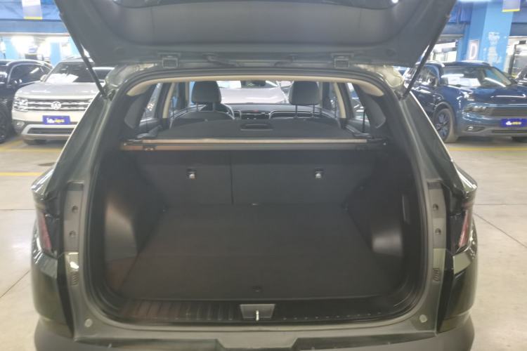 Used Hyundai Tucson 2023 Tucson L 1.5T Automatic Two-Wheel Drive GLX Elite Edition Trunk