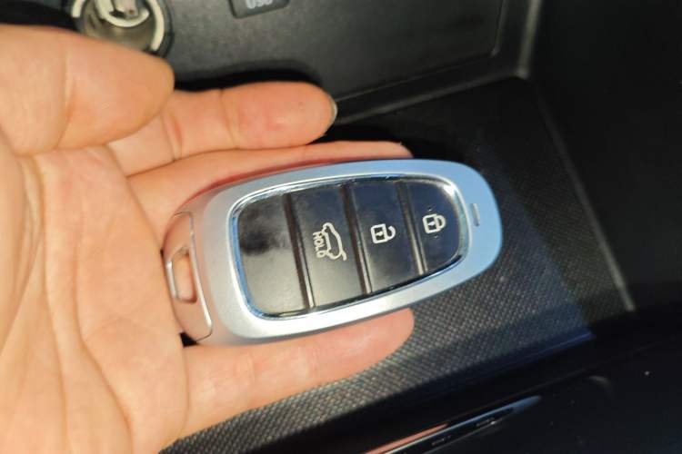 Used Hyundai Tucson 2023 Tucson L 1.5T Automatic Two-Wheel Drive DLX Luxury Edition Vehicle Key
