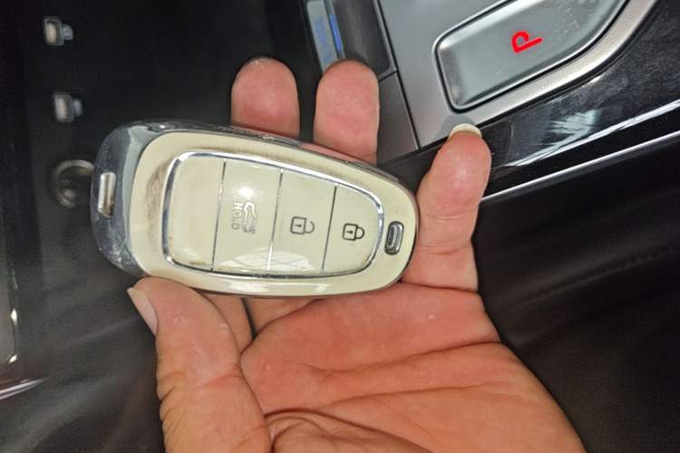 Used Hyundai Tucson 2023 Tucson L 1.5T Automatic Two-Wheel Drive DLX Luxury Edition Vehicle Key