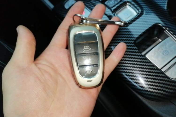 Used Hyundai Tucson 2023 Tucson L 1.5T Automatic Two-Wheel Drive DLX Luxury Edition Vehicle Key