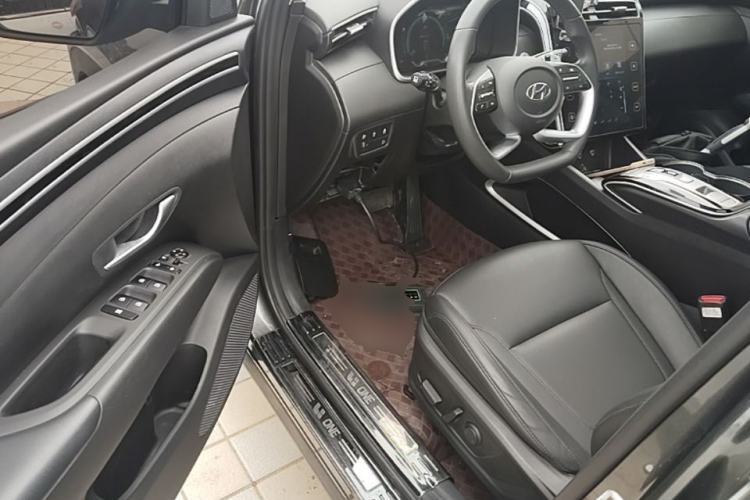 Used Hyundai Tucson 2023 Tucson L 1.5T Automatic Two-Wheel Drive GLX Elite Edition Driver Seat