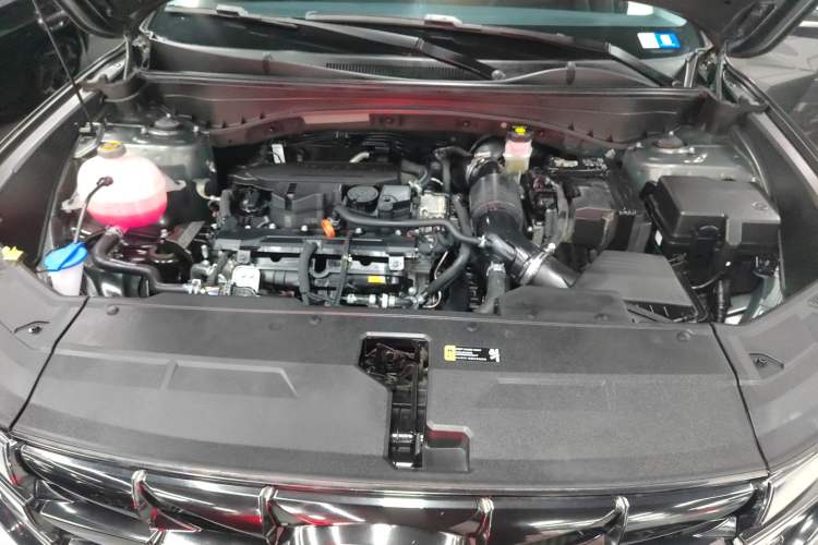 Used Hyundai Tucson 2023 Tucson L 1.5T Automatic Two-Wheel Drive LUX Prestige Edition Engine Bay