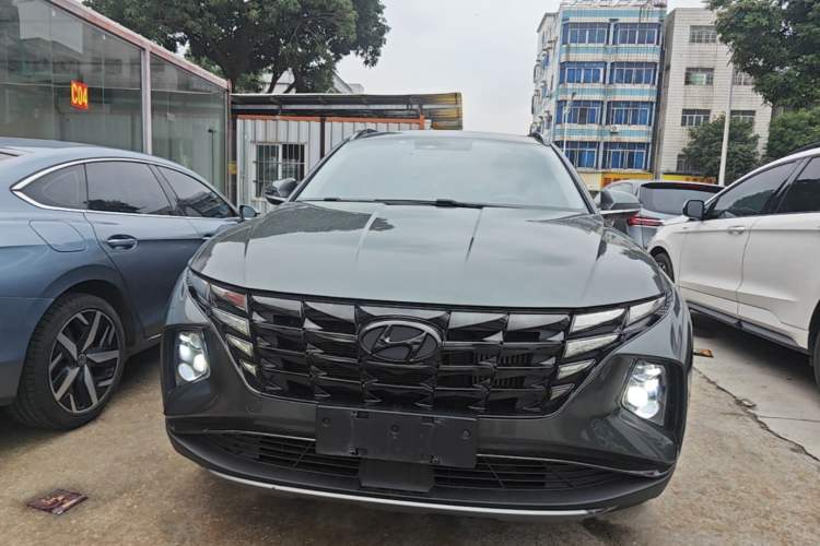 Used Hyundai Tucson 2023 Tucson L 1.5T Automatic Two-Wheel Drive LUX Prestige Edition Front