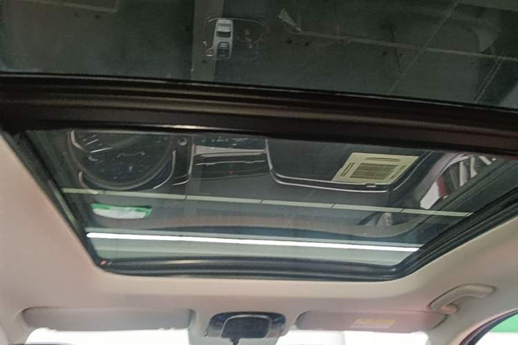 Used Hyundai Tucson 2023 Tucson L 1.5T Automatic Two-Wheel Drive GLX Elite Edition Headliner