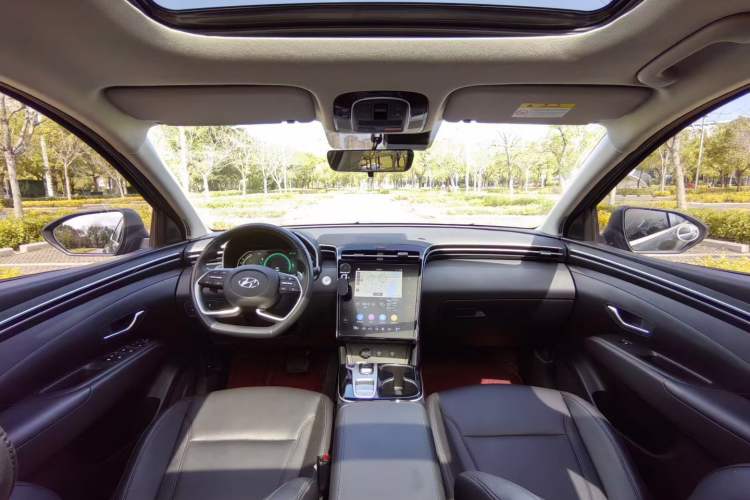Used Hyundai Tucson 2023 Tucson L 1.5T Automatic Two-Wheel Drive DLX Luxury Edition Interior 3