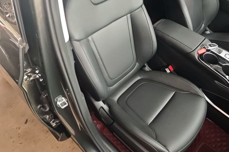 Used Hyundai Tucson 2023 Tucson L 1.5T Automatic Two-Wheel Drive DLX Luxury Edition Right Front Seat