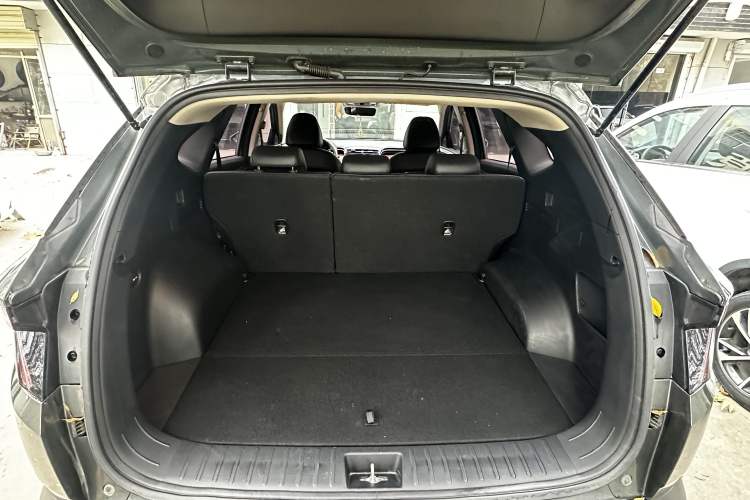 Used Hyundai Tucson 2023 Tucson L 1.5T Automatic Two-Wheel Drive GLX Elite Edition Trunk