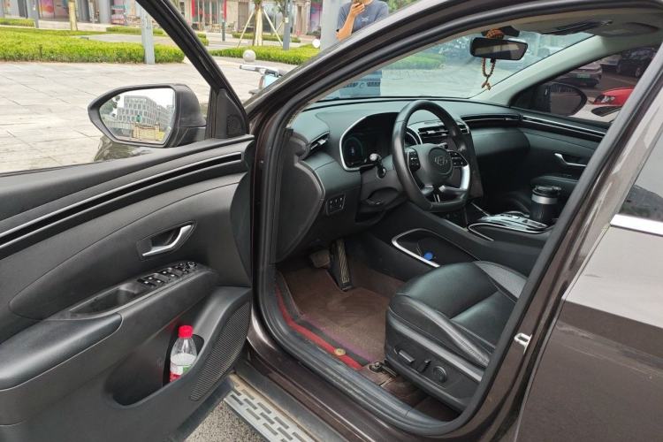Used Hyundai Tucson 2023 Tucson L 1.5T Automatic Two-Wheel Drive DLX Luxury Edition Driver Seat