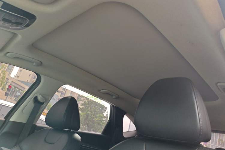 Used Hyundai Tucson 2023 Tucson L 1.5T Automatic Two-Wheel Drive DLX Luxury Edition Headliner