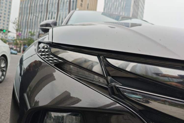 Used Hyundai Tucson 2023 Tucson L 1.5T Automatic Two-Wheel Drive DLX Luxury Edition Right Front Headlight