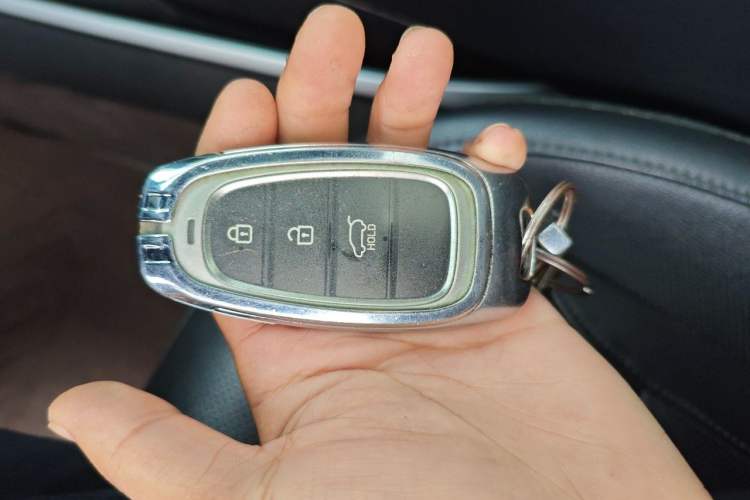Used Hyundai Tucson 2023 Tucson L 1.5T Automatic Two-Wheel Drive DLX Luxury Edition Vehicle Key