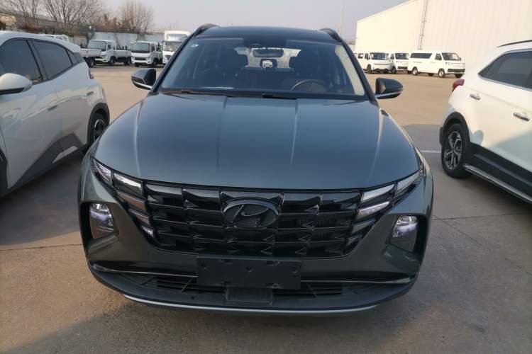 Used Hyundai Tucson 2023 Tucson L 1.5T Automatic Two-Wheel Drive LUX Prestige Edition Front