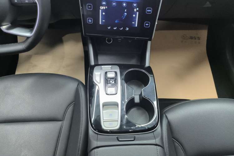 Used Hyundai Tucson 2023 Tucson L 1.5T Automatic Two-Wheel Drive GLX Elite Edition Gear Lever