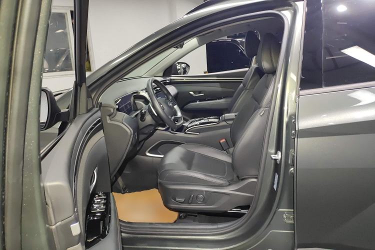 Used Hyundai Tucson 2023 Tucson L 1.5T Automatic Two-Wheel Drive LUX Prestige Edition Left Front Seat
