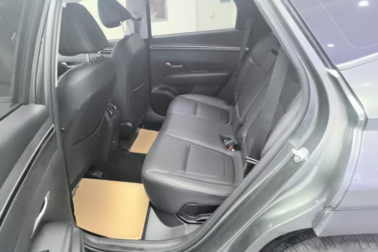 Used Hyundai Tucson 2023 Tucson L 1.5T Automatic Two-Wheel Drive GLX Elite Edition Left Rear Seat