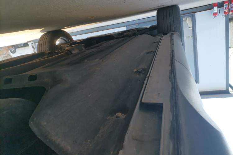 Used Hyundai Tucson 2023 Tucson L 1.5T Automatic Two-Wheel Drive LUX Prestige Edition Left Side Sill
