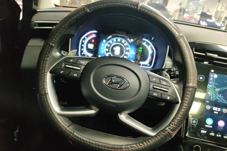 Used Hyundai Tucson 2023 Tucson L 1.5T Automatic Two-Wheel Drive DLX Luxury Edition Steering Wheel
