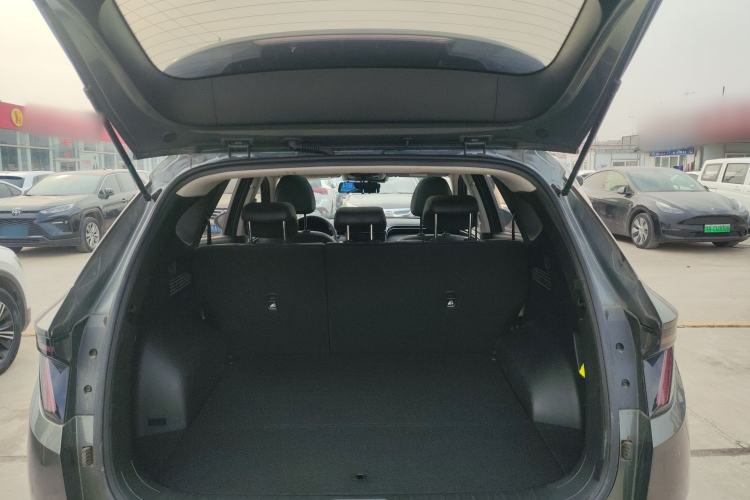 Used Hyundai Tucson 2023 Tucson L 1.5T Automatic Two-Wheel Drive DLX Luxury Edition Trunk