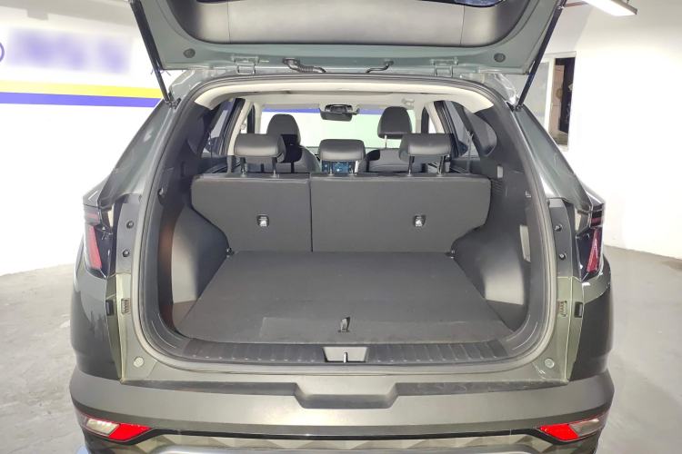 Used Hyundai Tucson 2023 Tucson L 1.5T Automatic Two-Wheel Drive LUX Prestige Edition Trunk