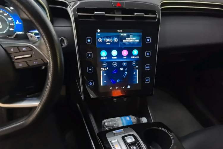 Used Hyundai Tucson 2023 Tucson L 1.5T Automatic Two-Wheel Drive GLX Elite Edition Audio And AC Panel