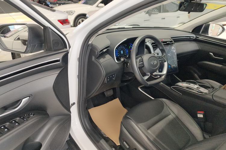 Used Hyundai Tucson 2023 Tucson L 1.5T Automatic Two-Wheel Drive DLX Luxury Edition Driver Seat