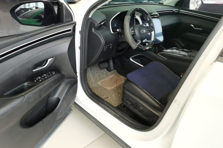 Used Hyundai Tucson 2023 Tucson L 1.5T Automatic Two-Wheel Drive DLX Luxury Edition Driver Seat
