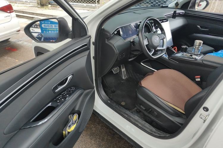Used Hyundai Tucson 2023 Tucson L 1.5T Automatic Two-Wheel Drive LUX Prestige Edition Driver Seat