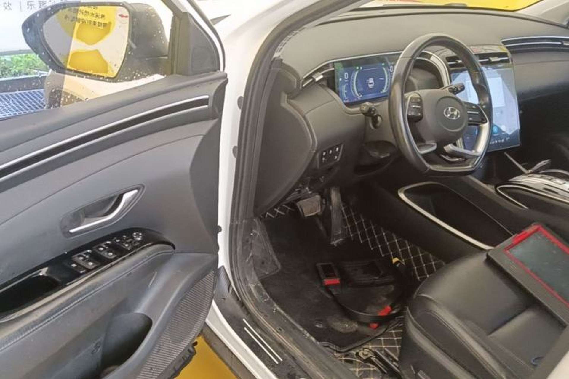 Used Hyundai Tucson 2023 Tucson L 1.5T Automatic Two-Wheel Drive LUX Prestige Edition Driver Seat