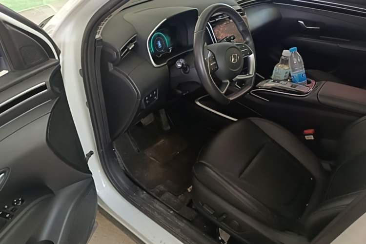 Used Hyundai Tucson 2023 Tucson L 1.5T Automatic Two-Wheel Drive DLX Luxury Edition Driver Seat