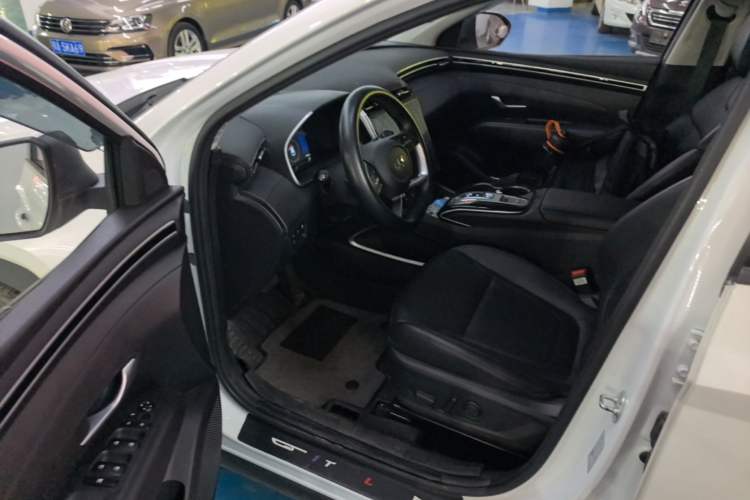 Used Hyundai Tucson 2023 Tucson L 1.5T Automatic Two-Wheel Drive GLX Elite Edition Driver Seat