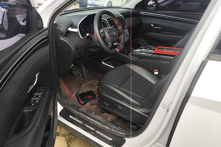 Used Hyundai Tucson 2023 Tucson L 1.5T Automatic Two-Wheel Drive DLX Luxury Edition Driver Seat