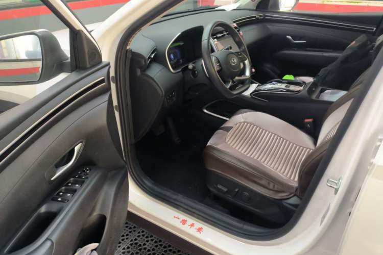 Used Hyundai Tucson 2023 Tucson L 1.5T Automatic Two-Wheel Drive GLX Elite Edition Driver Seat