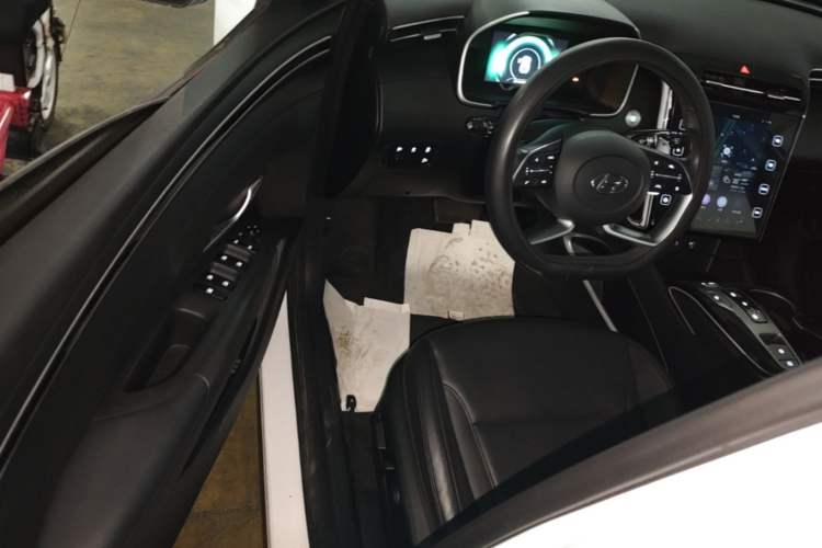 Used Hyundai Tucson 2023 Tucson L 1.5T Automatic Two-Wheel Drive DLX Luxury Edition Driver Seat