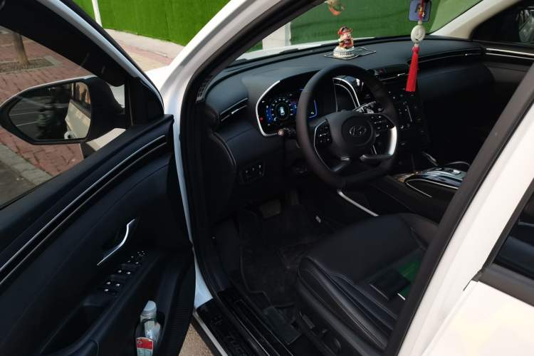 Used Hyundai Tucson 2023 Tucson L 1.5T Automatic Two-Wheel Drive DLX Luxury Edition Driver Seat