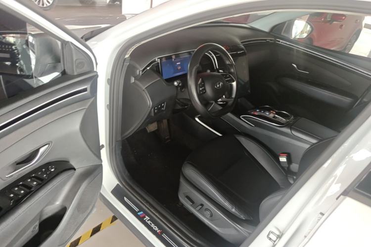 Used Hyundai Tucson 2023 Tucson L 1.5T Automatic Two-Wheel Drive LUX Prestige Edition Driver Seat