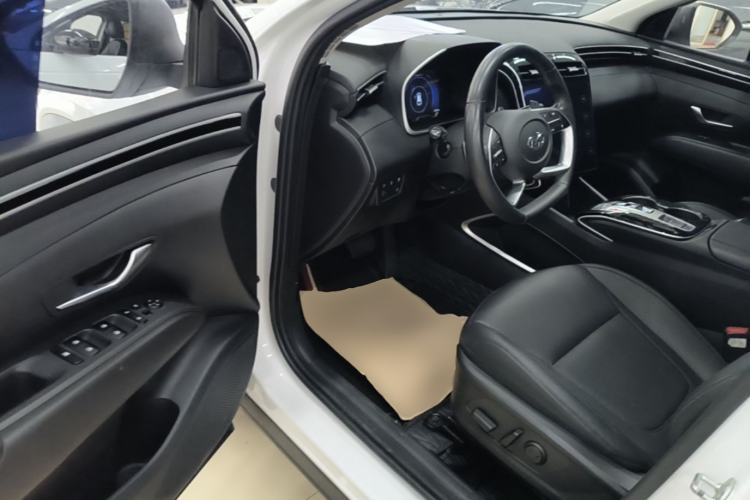 Used Hyundai Tucson 2023 Tucson L 1.5T Automatic Two-Wheel Drive DLX Luxury Edition Driver Seat