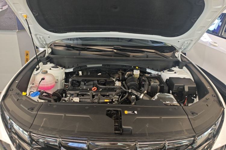 Used Hyundai Tucson 2023 Tucson L 1.5T Automatic Two-Wheel Drive DLX Luxury Edition Engine Bay