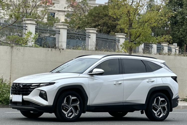 Used Hyundai Tucson 2023 Tucson L 1.5T Automatic Two-Wheel Drive DLX Luxury Edition Exterior 10