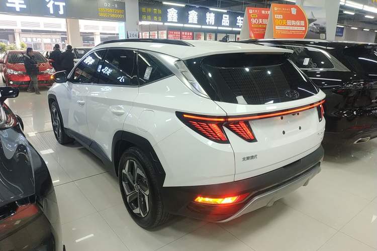 Used Hyundai Tucson 2023 Tucson L 1.5T Automatic Two-Wheel Drive DLX Luxury Edition Exterior 2