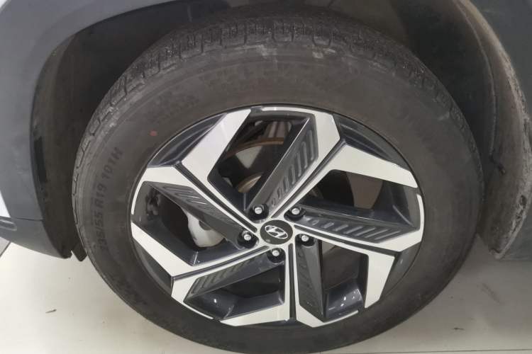 Used Hyundai Tucson 2023 Tucson L 1.5T Automatic Two-Wheel Drive DLX Luxury Edition Exterior 4