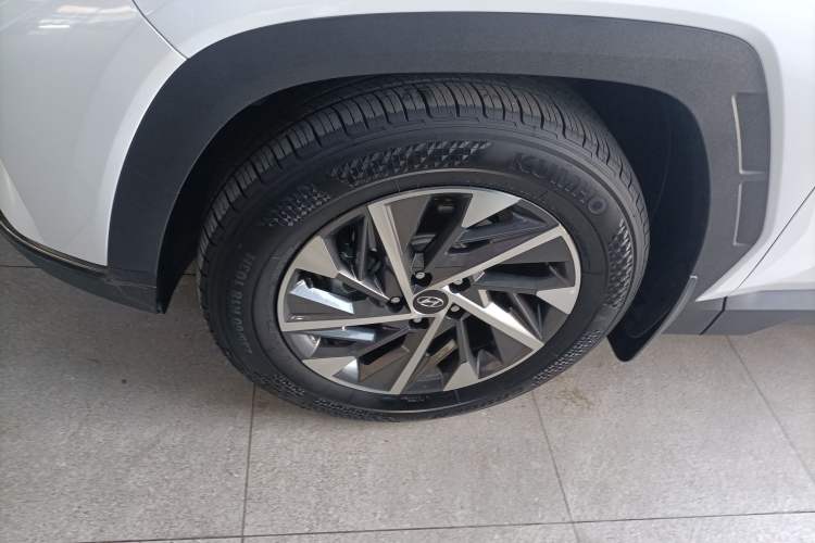 Used Hyundai Tucson 2023 Tucson L 1.5T Automatic Two-Wheel Drive GLX Elite Edition Exterior 4