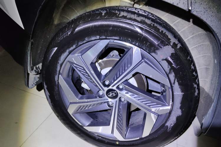 Used Hyundai Tucson 2023 Tucson L 1.5T Automatic Two-Wheel Drive DLX Luxury Edition Exterior 6