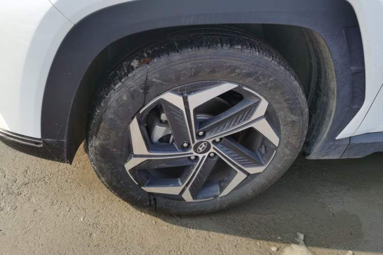 Used Hyundai Tucson 2023 Tucson L 1.5T Automatic Two-Wheel Drive DLX Luxury Edition Exterior 7