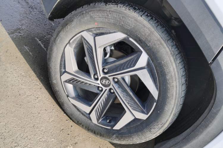 Used Hyundai Tucson 2023 Tucson L 1.5T Automatic Two-Wheel Drive DLX Luxury Edition Exterior 8