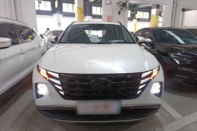 Used Hyundai Tucson 2023 Tucson L 1.5T Automatic Two-Wheel Drive DLX Luxury Edition Front