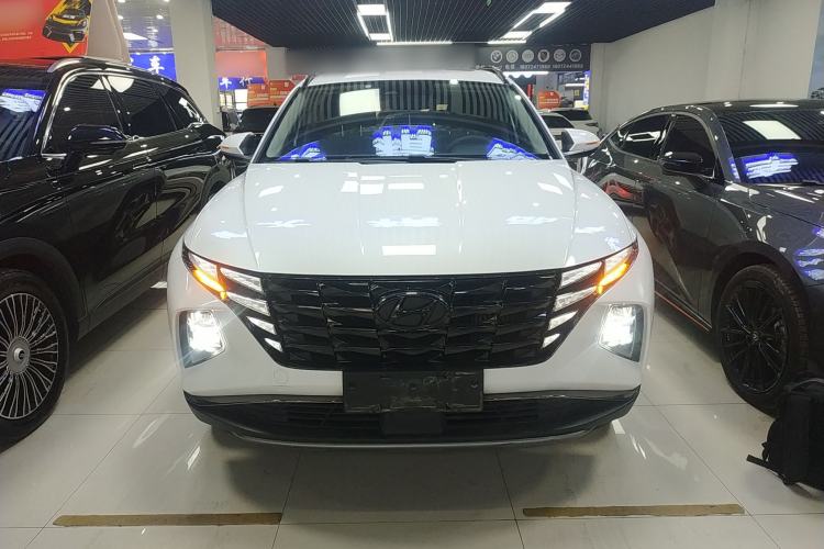Used Hyundai Tucson 2023 Tucson L 1.5T Automatic Two-Wheel Drive DLX Luxury Edition Front